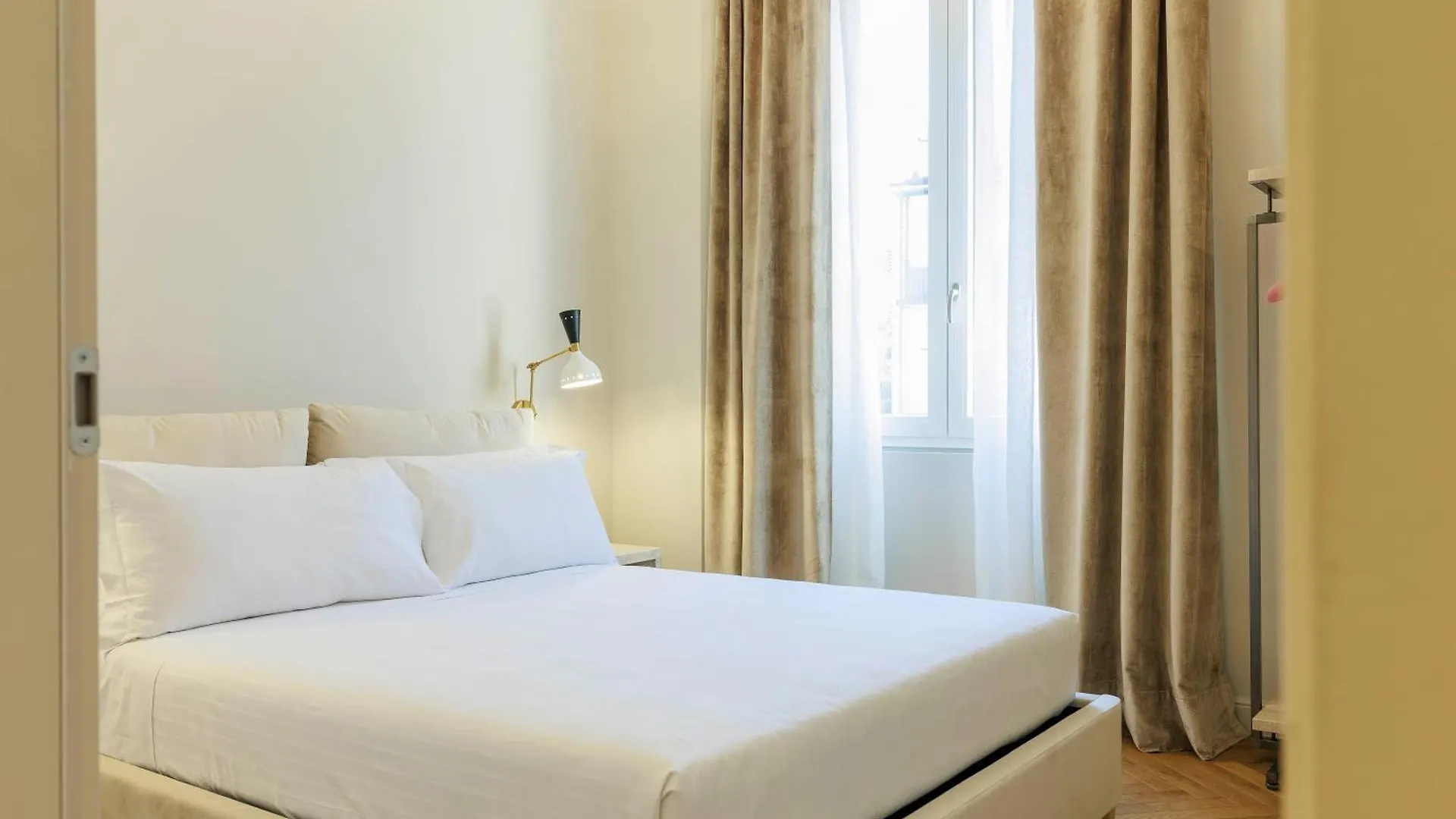Lungarno Luxury Apartment Floransa